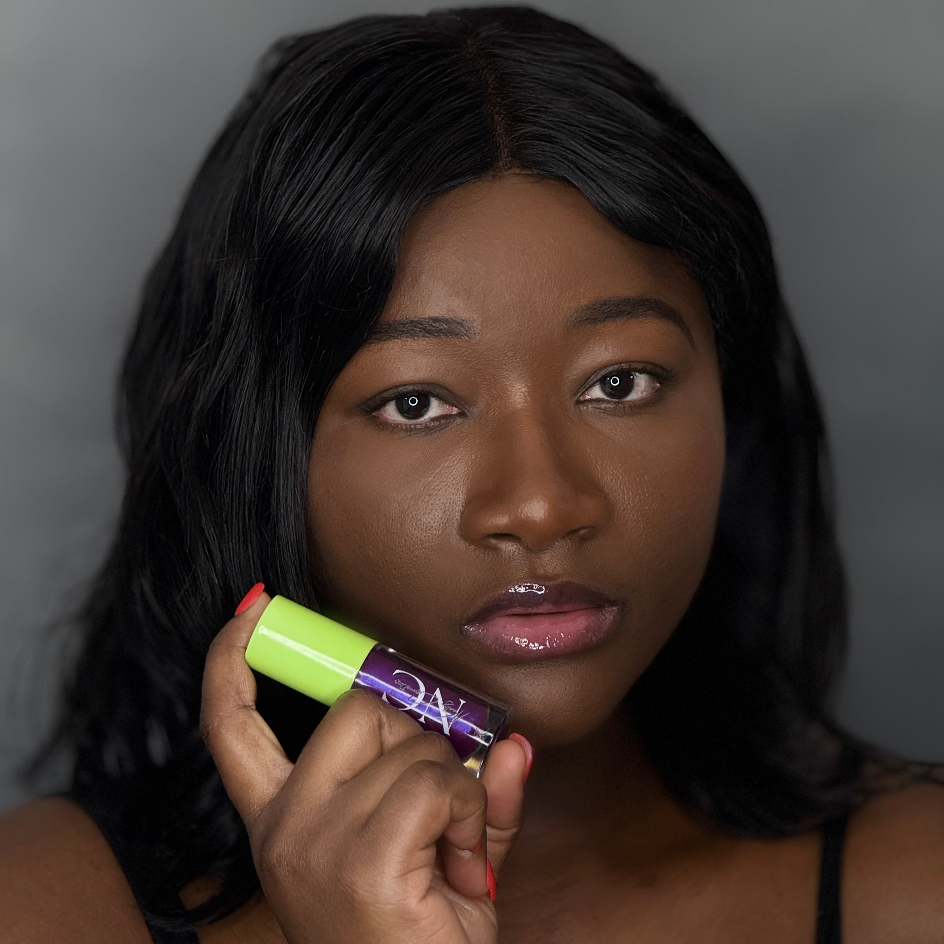 Heliot - Shine Long-Lasting Hydrating Lip Gloss